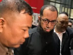 Peras Khalid Basalamah, Oknum Kemenag Minta 2.400-7.000 USD Per Orang untuk Haji Khusus Tanpa Antre