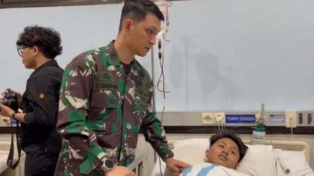 Sosok Dokter Aaron, Amputasi Lengan Korban Reruntuhan Ponpes Al Khoziny demi Selamatkan Nyawa
