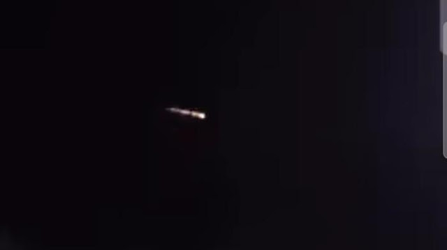 Kesaksian Warga Terkait Dugaan Meteor Jatuh di Cirebon: Dentuman Keras, Kaca Rumah Bergetar