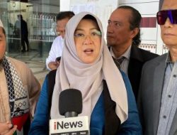 Dokter Tifa Ungkap Keanehan Salinan Ijazah Jokowi dari KPUD Jakarta, Apa Itu?