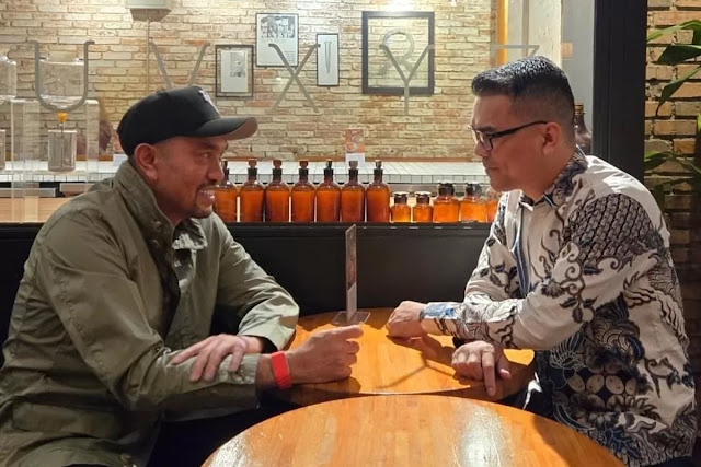 Usai Lama Menghilang! Ahmad Sahroni Muncul Ketemu Bro Ron, Dipinang jadi Dewan Penasihat PSI?