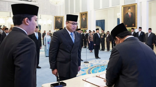 Setahun Presiden Prabowo: Jabatan Terus Dibagi di Tengah Slogan Efisiensi