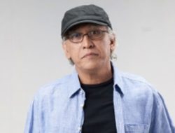 Iwan Fals Ditantang Ciptakan Lagu soal Ijazah Palsu