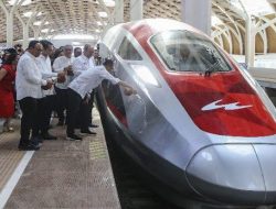 Menko AHY Siapkan Dua Skema Lunasi Utang Kereta Cepat Whoosh