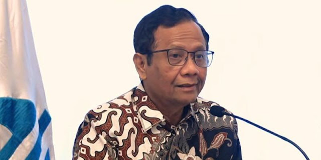 Negara Terbelit Utang Raksasa, Mahfud MD: Skandal Aneh Proyek Whoosh Harus Diselesaikan Secara Hukum
