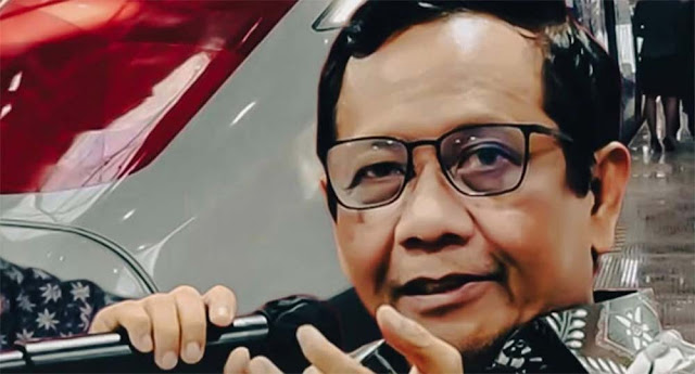 Mahfud MD Desak Penegakan Hukum Dugaan Mark Up Proyek Kereta Cepat Whoosh