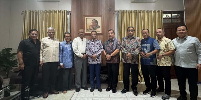 Purnawirawan Polri Bertemu Mahfud MD, Bahas Apa?