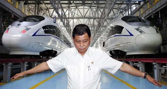Lima Orang Dipecat Jokowi Imbas Tolak Kereta Cepat Whoosh, Termasuk Menhub Ignasius Jonan