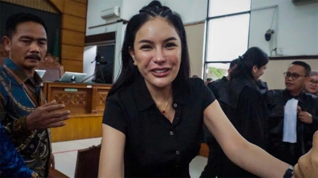Ironi Penegakan Hukum: Vonis Nikita Mirzani 4 Tahun, Pembunuh Affan Kurniawan Cuma Minta Maaf