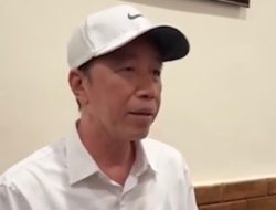 Jokowi Pecat Empat Pejabat Gegara Kritik Whoosh