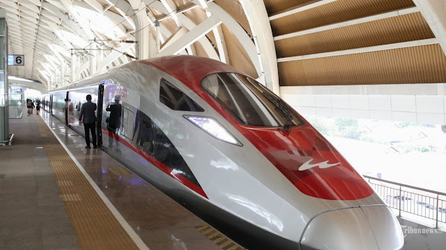 Mahfud MD Soroti Jaminan Indonesia ke China untuk Proyek Kereta Cepat Whoosh: Ada Apa?