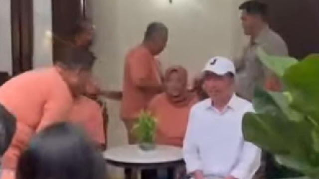 Jokowi Pilih Open House Ketimbang Ikut Kongres Projo III