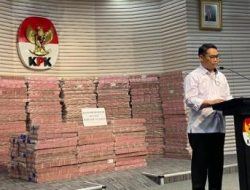 KPK Bantah Uang Rp300 Miliar yang Dipamerkan Pinjaman dari Bank, Ini Penjelasannya