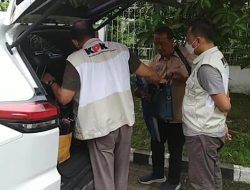 BREAKING NEWS : KPK Geledah Kantor Kontraktor Rekanan Proyek Monumen Reog Ponorogo di Surabaya