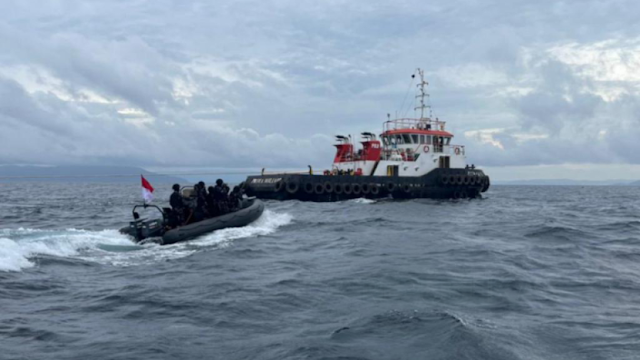 TNI AL Tangkap Dua Kapal Pengangkut Nikel Ore Ilegal untuk PT IMIP Morowali