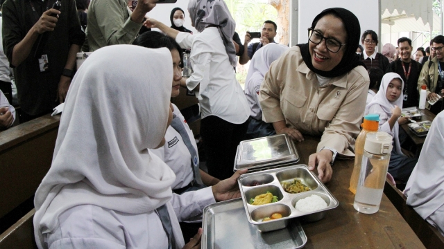 Kontroversi Garansi Allah BGN: Target Nol Keracunan Makan Bergizi Gratis 2026 Mungkinkah?