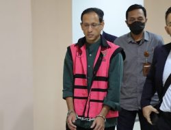 Sidang Korupsi Chromebook Rp2,1 Triliun: Eksepsi Nadiem Makarim Ditolak, Lanjut ke Pembuktian