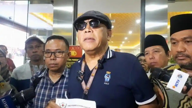 Eggi Sudjana Sebut Pertemuan dengan Jokowi Ibarat Musa dan Firaun: Analisis & Respons Terkini