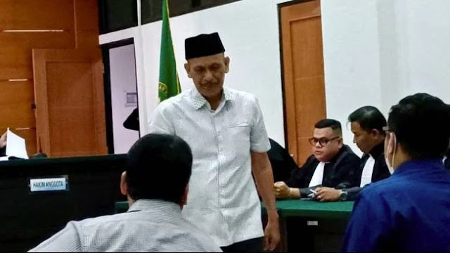 Kades Kohod Divonis 3,5 Tahun Penjara: Kronologi Lengkap Kasus Korupsi Pagar Laut Tangerang