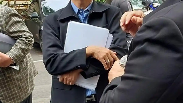 Roy Suryo Pakai Louis Vuitton ke Polda, Kembali Gugat Ijazah Jokowi Usai Putusan KIP