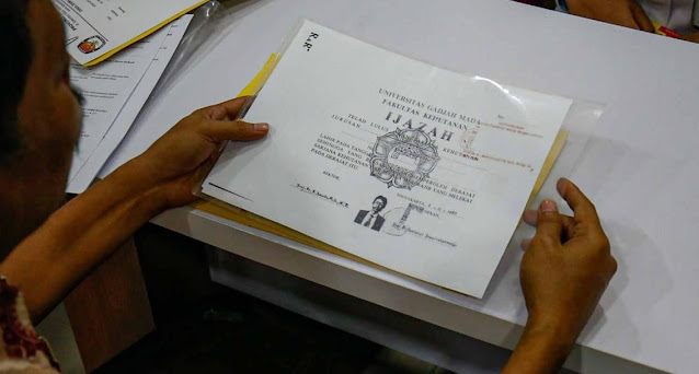 Fakta Baru Sidang Ijazah Jokowi: KPU Akui Pernah Unggah Dokumen ke Publik
