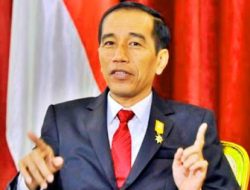 Analisis Hukum: Alasan Kesehatan Jokowi vs Penampilan di PSI dan Tradisi The King Can Do No Wrong