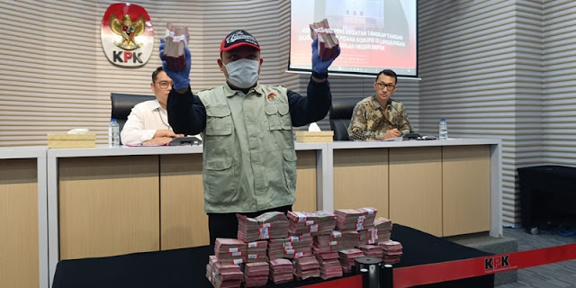 Buni Yani Ragukan Kinerja KPK: Harus Berani Usut Jokowi dan Keluarga