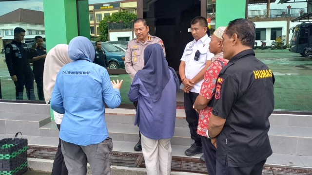 Kasus Pria Tendang Kucing di Blora: Polisi Sita HP Pemilik untuk Bukti Sidang