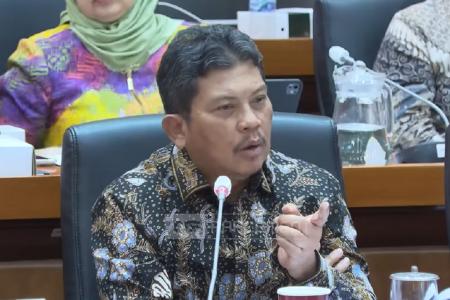 Dirut BPJS Kesehatan Tantang Anggota DPR: Kalau Bisa Rapikan Data PBI, Saya Gaji - Kronologi Debat Panas