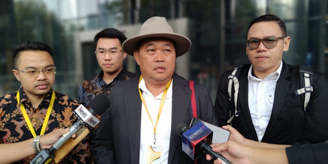 Boyamin Saiman Bongkar Sikap Jokowi Soal UU KPK: Dinilai Cari Muka & Kontradiktif