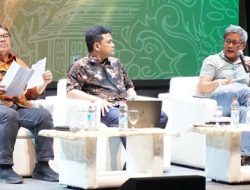 Rocky Gerung Kritik Pendidikan: Anggaran 20%, Feodalisme, hingga Sindiran Tut Wuri Malsuin Ijazah