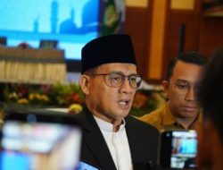 Wamenag Larang Sweeping Rumah Makan Saat Ramadan: Imbauan Jaga Toleransi