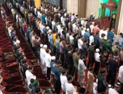 Keutamaan Shalat Tarawih Malam 1-30: Pahala & Ampunan Dosa Menurut Kitab Durratun Nasihin