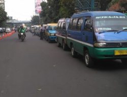 Kebijakan Libur Angkot & Gojek Saat Lebaran 2024: Analisis Dampak & Solusi Atasi Macet